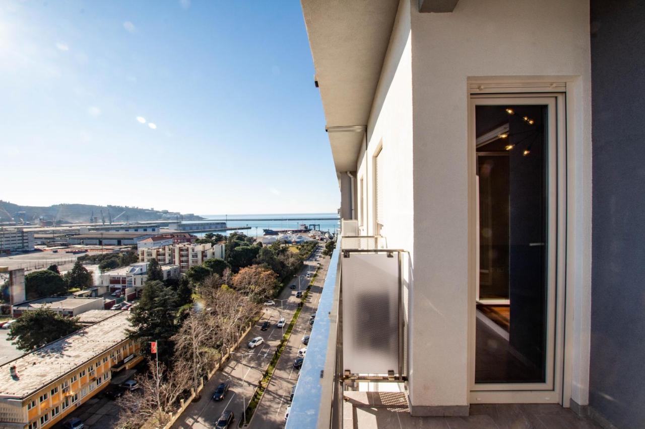 Follow The Sun - 4 Person Apartment Bar Exterior foto